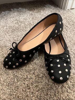 LOFT NWOT Black Studded Bow Ballet Flats for Women